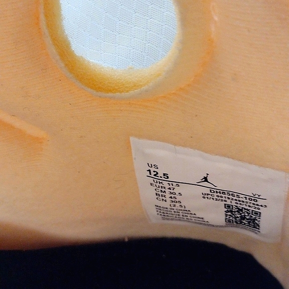 Air Jordan 5 Retro X Off White Sail Sneakers - Picture 11 of 16